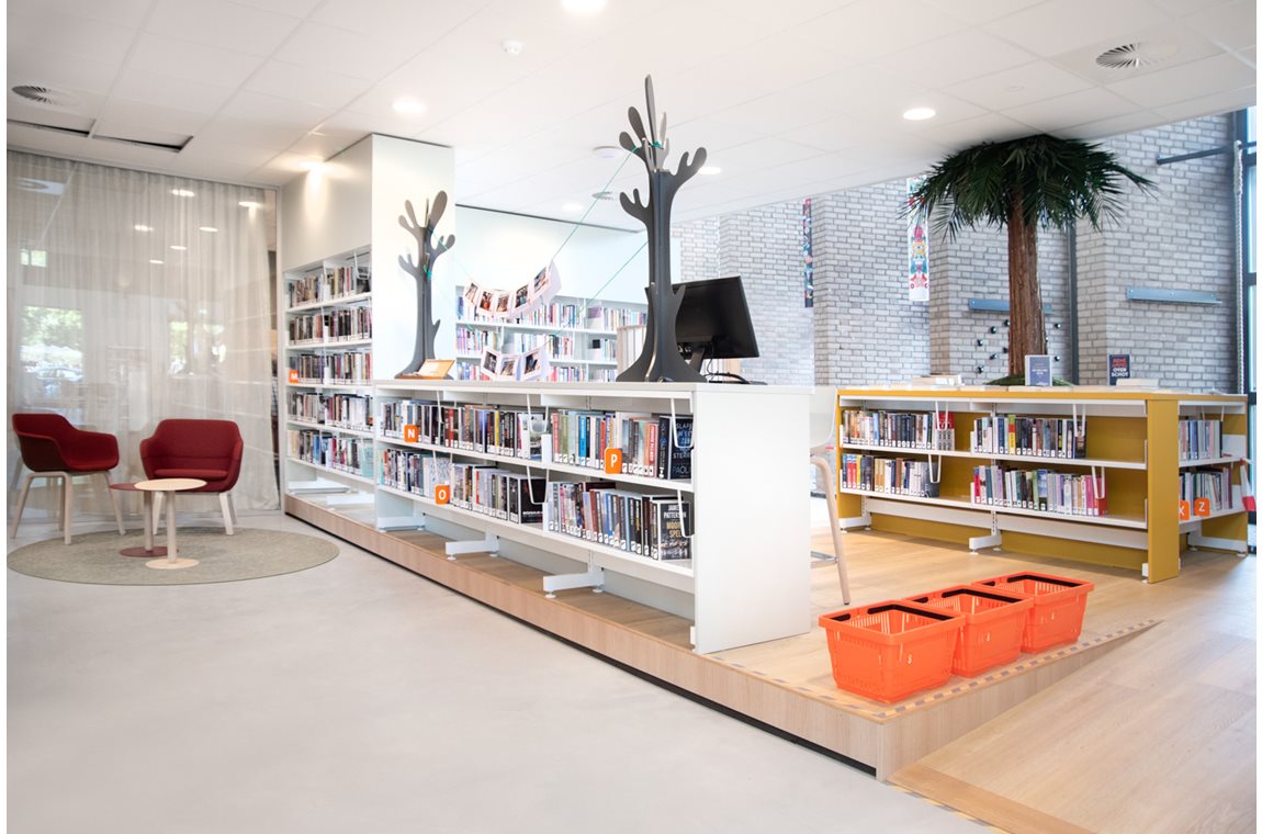 Dommeldal Public Library, Netherlands - Public library
