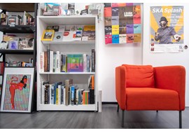 marseille_librairie_cultures_obliques_company_library_fr_003.jpeg