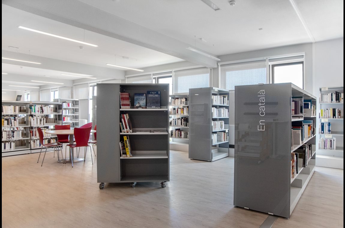 Openbare bibliotheek Thuir, Frankrijk - Openbare bibliotheek