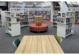 bannockburn_public_library_uk_001.jpg