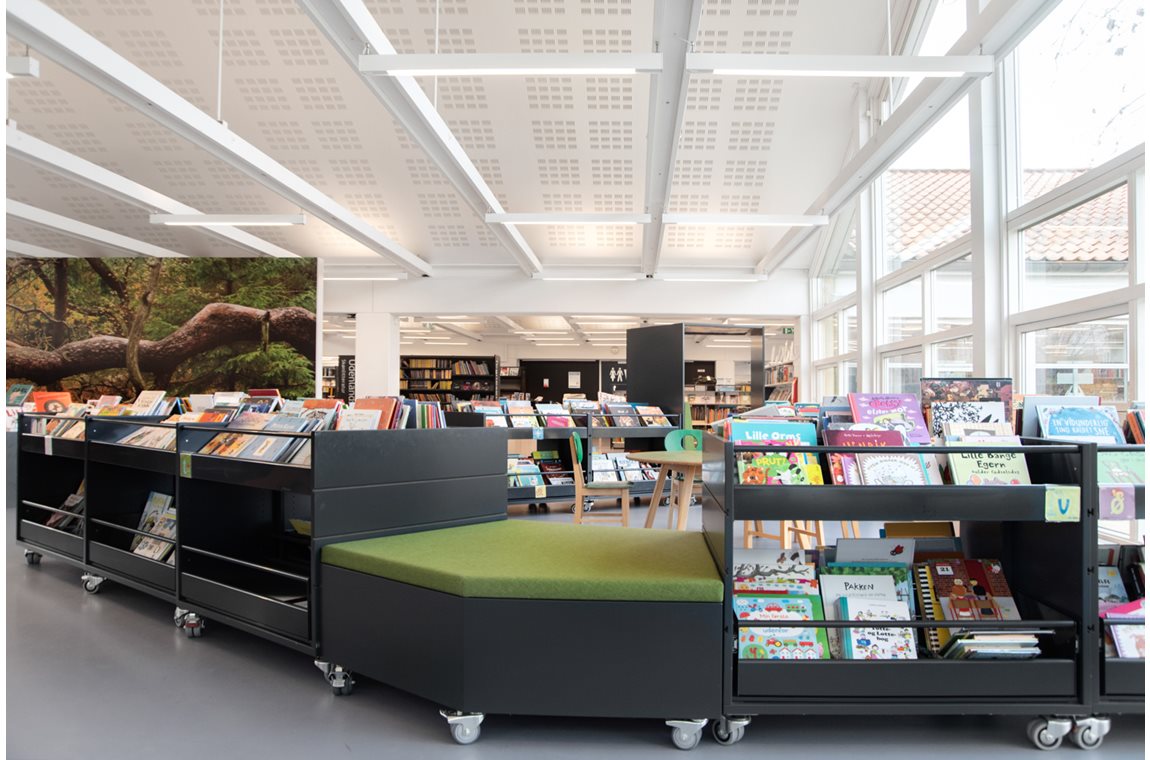 Halsnæs Bibliotek, Danmark - Offentligt bibliotek