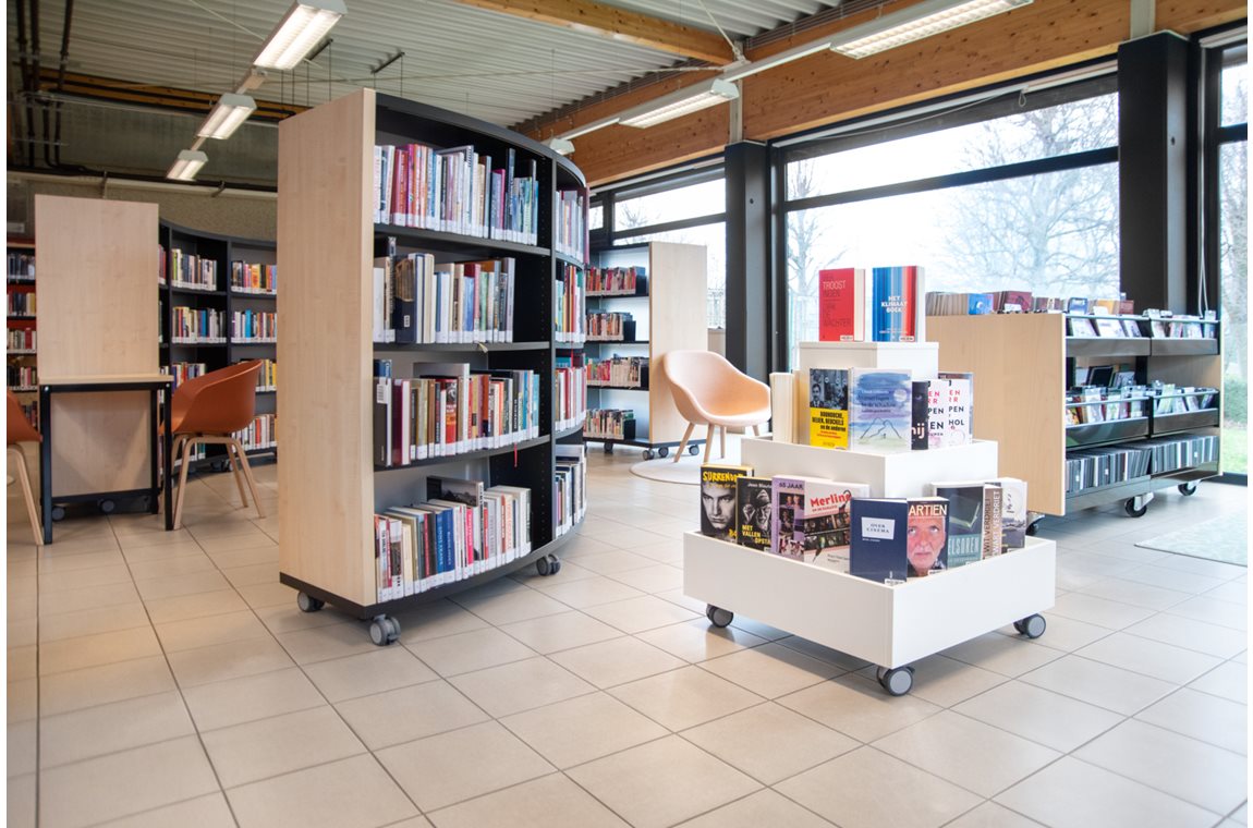 Bibliothèque municipale de Kluisbergen, Belgique - Bibliothèque municipale et BDP