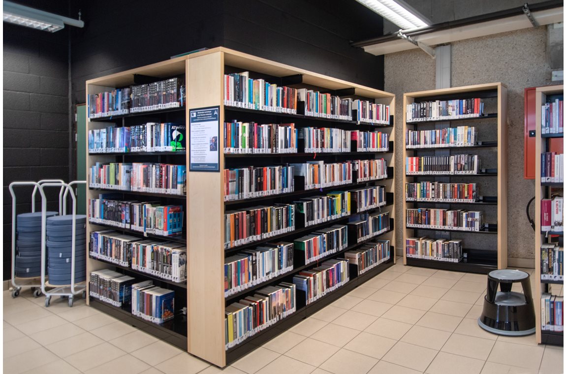 Bibliothèque municipale de Kluisbergen, Belgique - Bibliothèque municipale et BDP