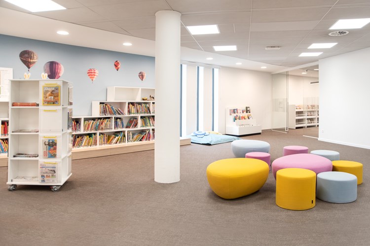  Bibliothèque pour enfants (bibliothèque municipale de Tongeren, Belgique)