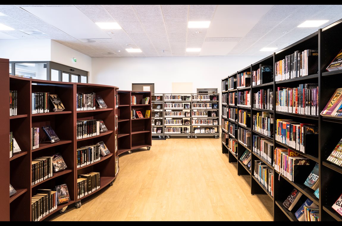 Bibliothèque municipale de Rælingen, Norvège - Bibliothèque municipale et BDP