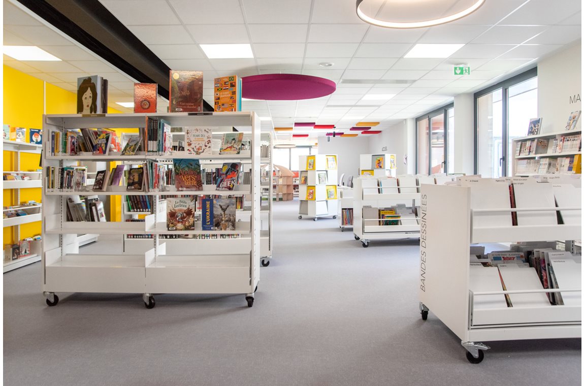 Openbare Bibliotheek Vierzon, Frankrijk - Openbare bibliotheek