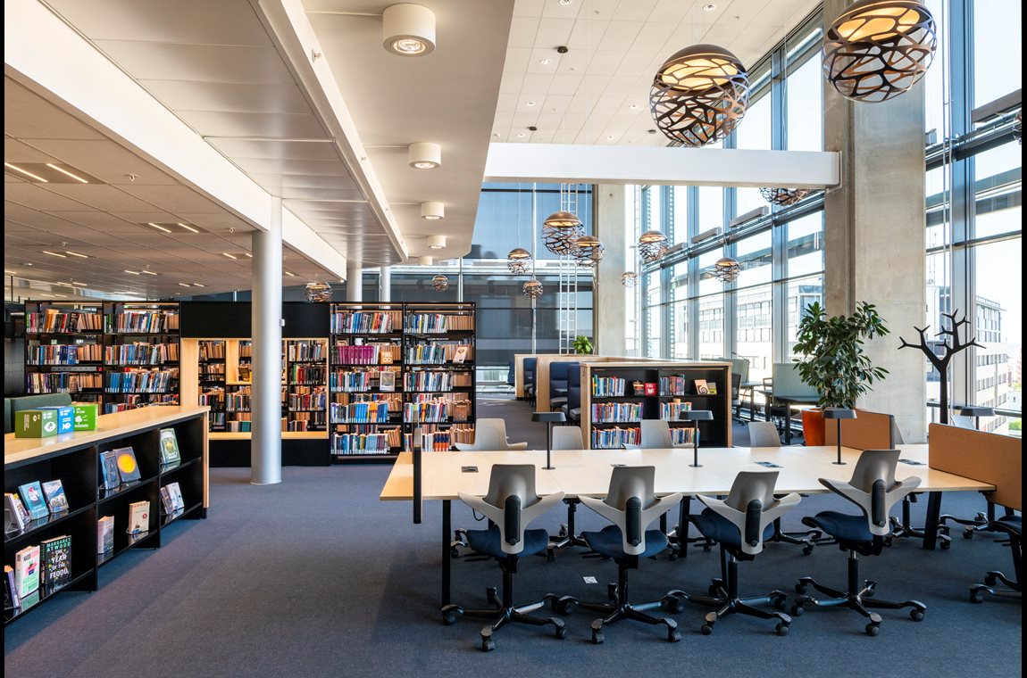 Handelshøjskolen BI, Oslo, Norway - Akademisk bibliotek