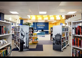 tamworth_public_library_uk_004.jpg