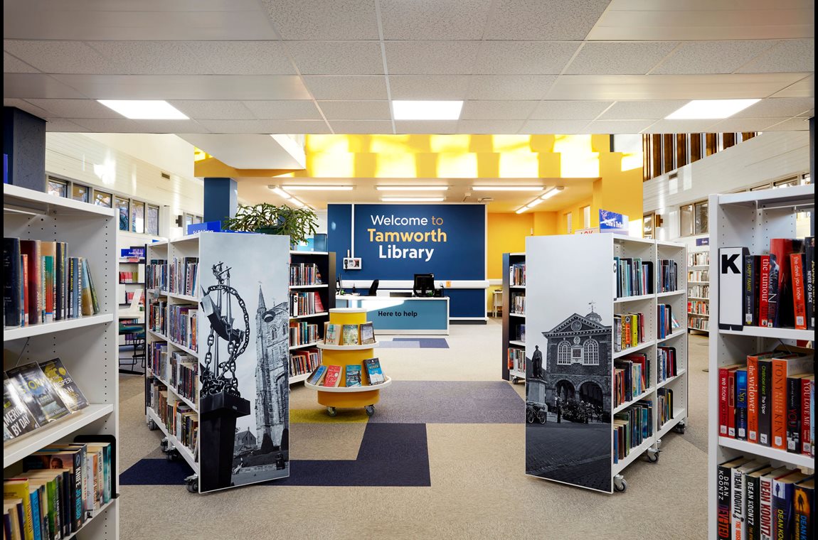 Öffentliche Bibliothek Tamworth, Großbritannien - Öffentliche Bibliothek