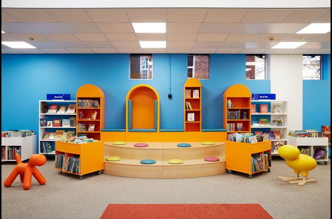 Tamworth Bibliotek, Storbritannien - Offentligt bibliotek