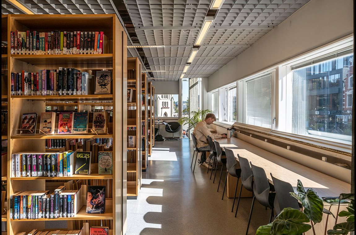 Kristiansand Bibliotek, Norge - Offentligt bibliotek