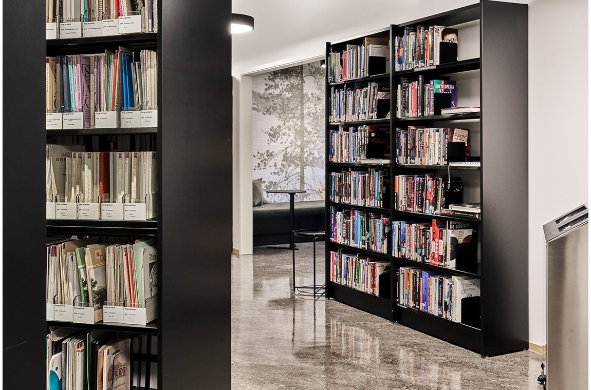 University library, Stavanger, Norway - Academic library