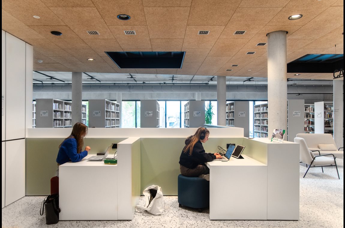 Bibliothèque municipale de Geraardsbergen, Belgique - Bibliothèque municipale et BDP