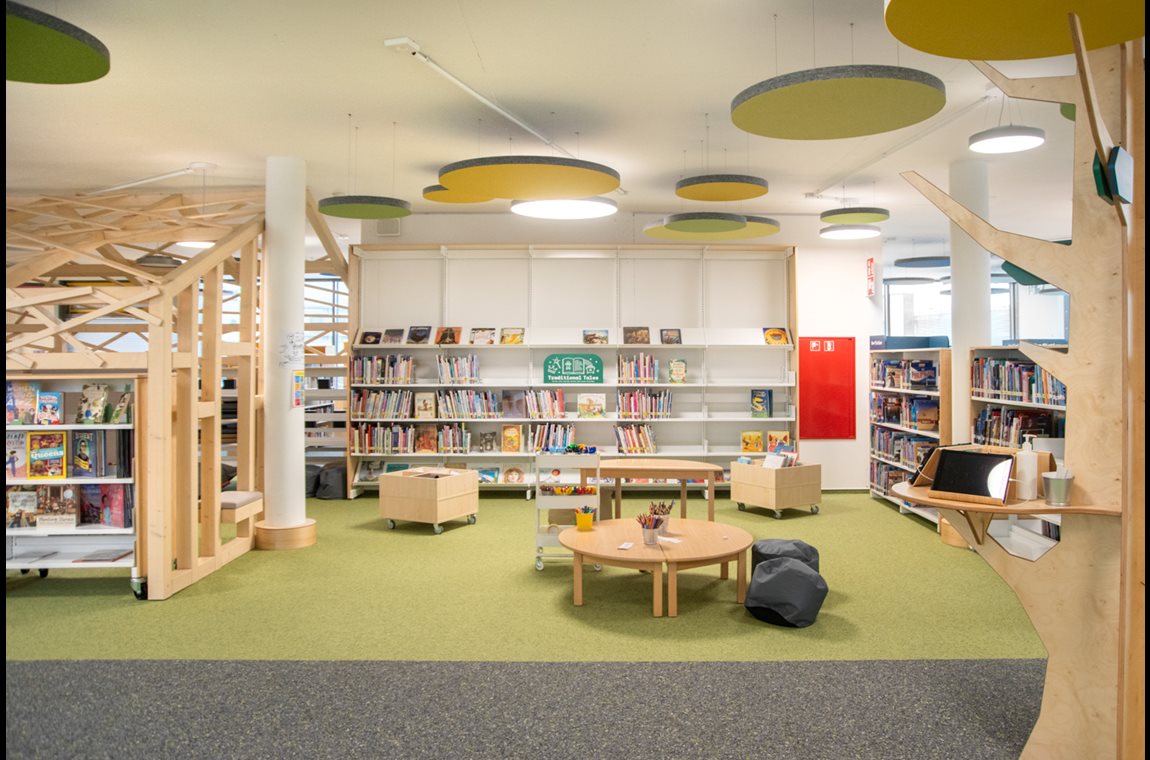 International School of Luxembourg - Lower School - School library