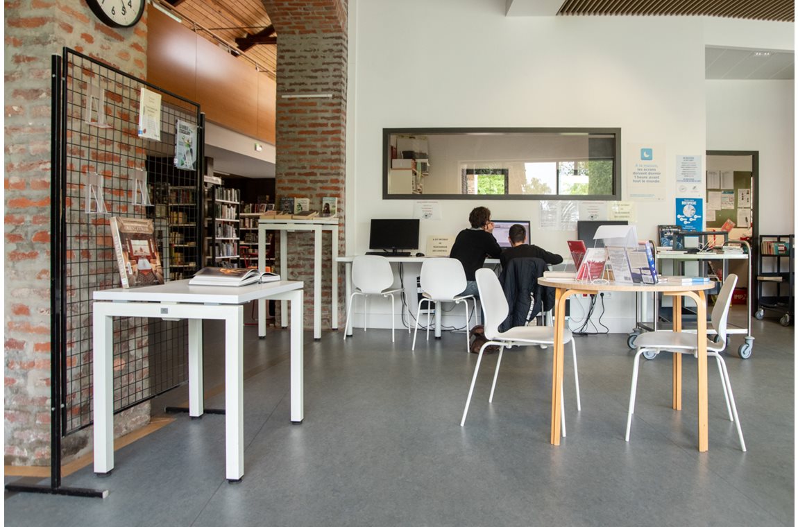 Médiathèque Montech, France - Bibliothèque municipale et BDP