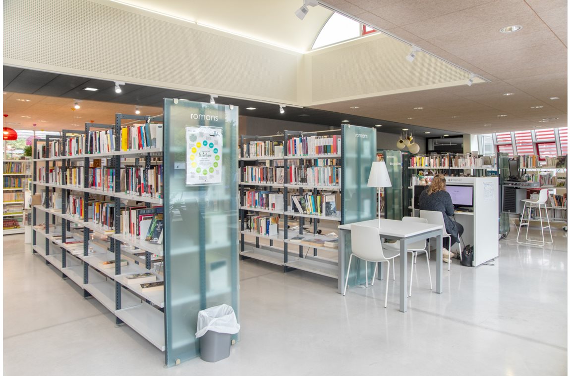 Varihes Public Library, France - Public library
