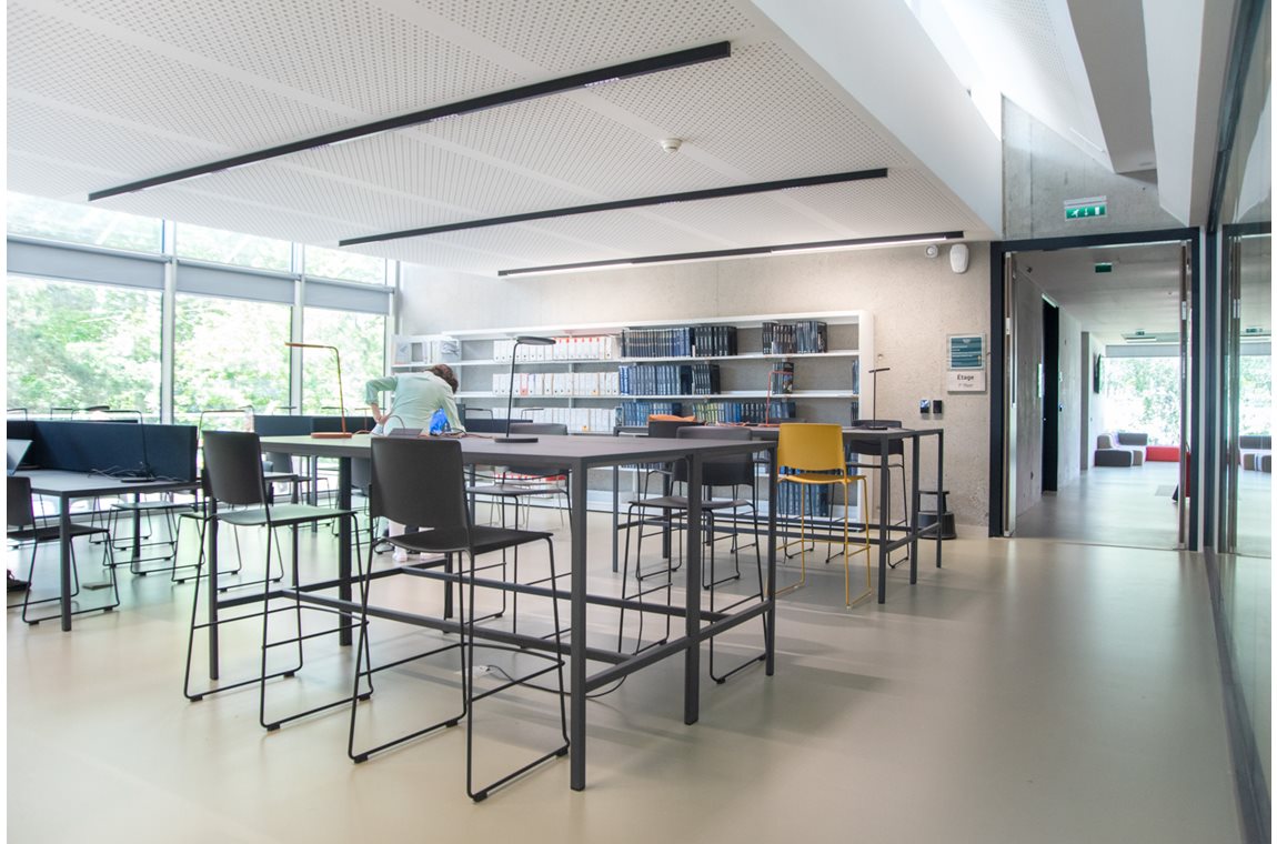 Aérothèque Marie Marvingt, ISAE-SUPAERO, Toulouse, France - Bibliothèque universitaire et d’école supérieure
