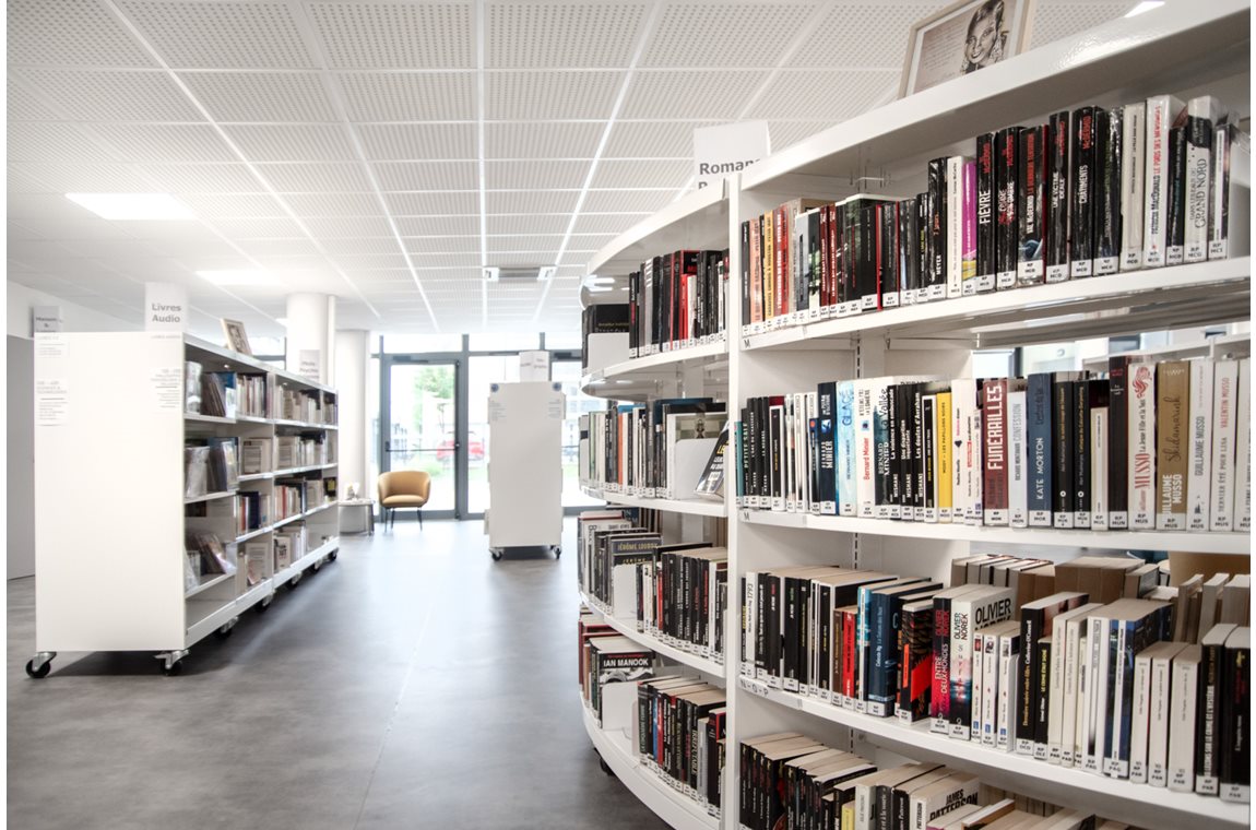 Plaisance-du-Touch Public Library, France - Public library