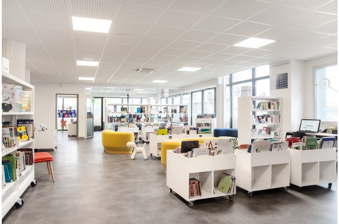 Plaisance-du-Touch Public Library, France - Public library