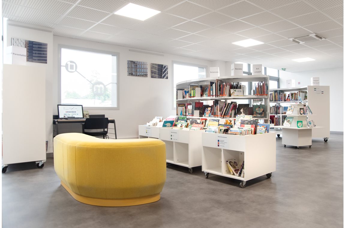 Plaisance-du-Touch Public Library, France - Public library