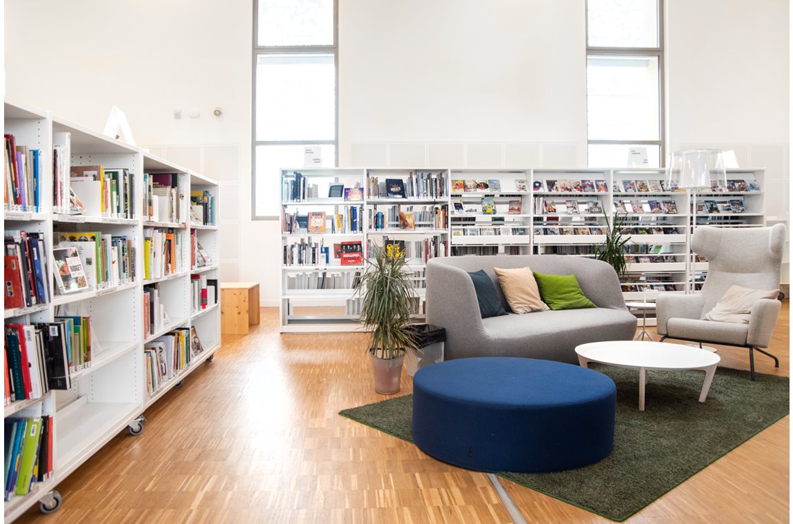 Médiathèque Herblay-sur-Seine, France - Bibliothèque municipale et BDP