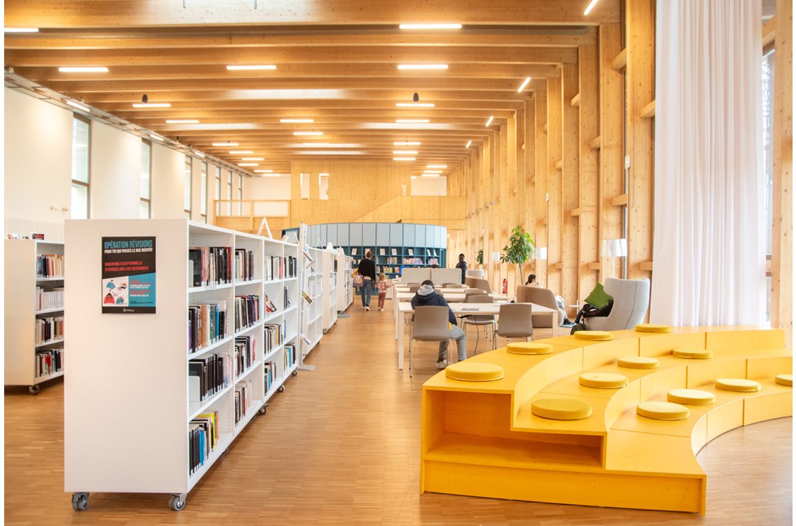 Médiathèque Herblay-sur-Seine, France - Bibliothèque municipale et BDP