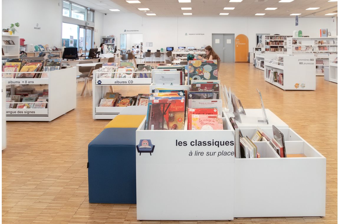Jeunesse Public Library, Lyon Part Dieu, France - Public library