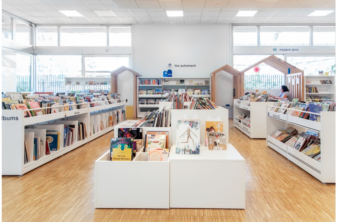 Jeunesse Public Library, Lyon Part Dieu, France - Public library