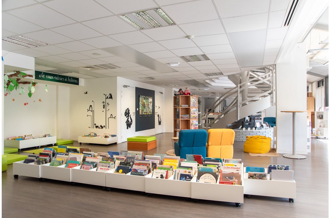 Dardilly Public Library, France - Public library