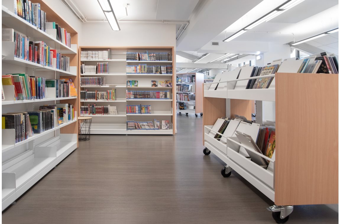 Dardilly Public Library, France - Public library