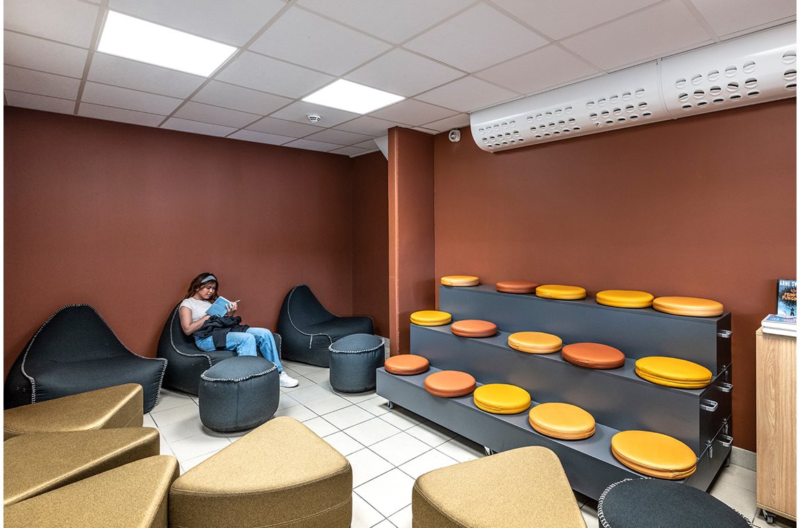 Hustadvika Library, Elnesvågen, Norway - Public library