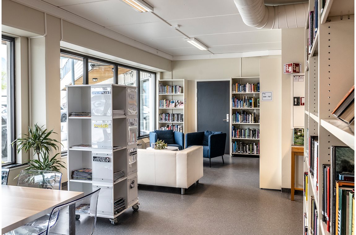 Bibliothèque de Hustadvika, Eide, Norvège - Bibliothèque municipale et BDP