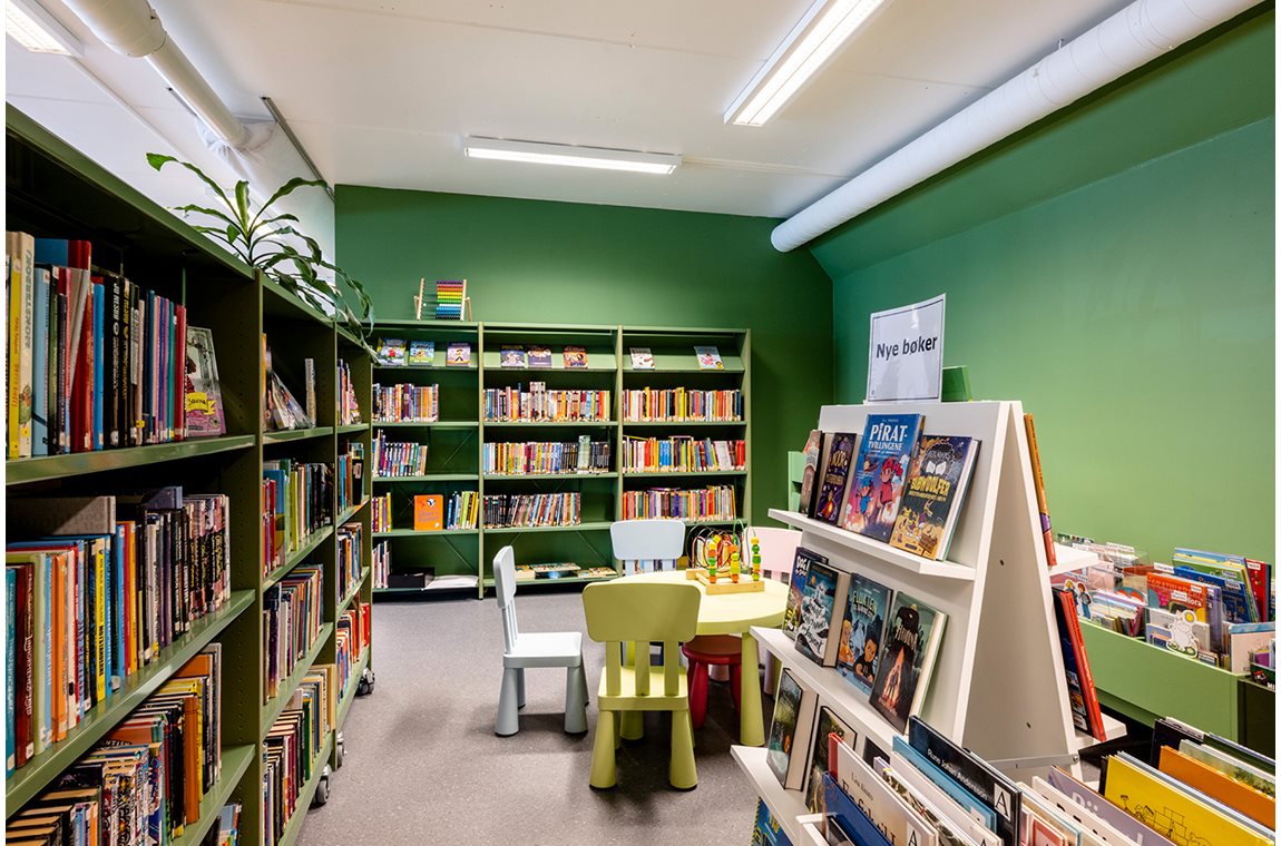 Bibliothèque de Hustadvika, Eide, Norvège - Bibliothèque municipale et BDP