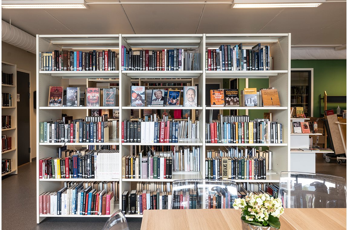 Bibliothèque de Hustadvika, Eide, Norvège - Bibliothèque municipale et BDP