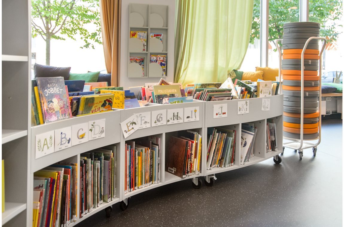 Vega Bibliotek, Sverige - Offentligt bibliotek
