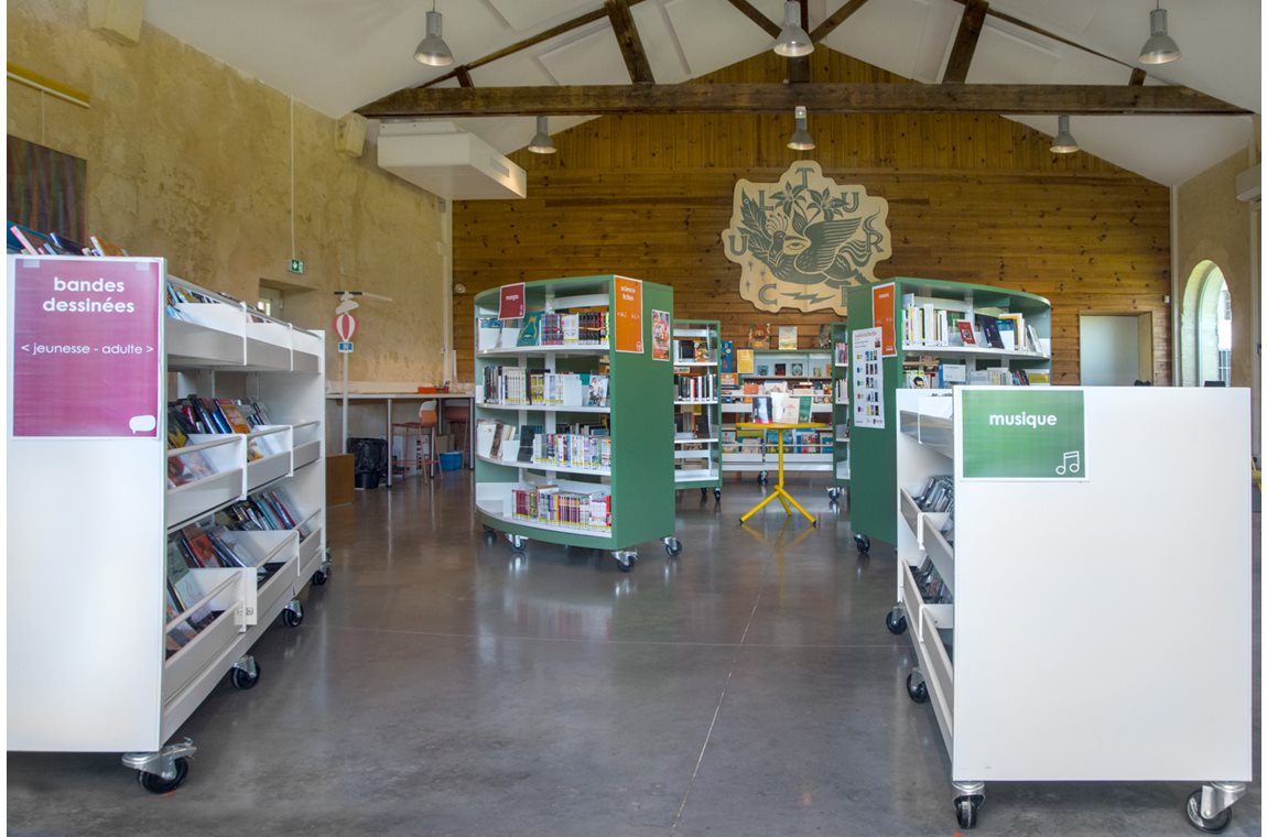 BDP de Gironde, relais de Vertheuil (Nodris), France - Bibliothèque municipale et BDP