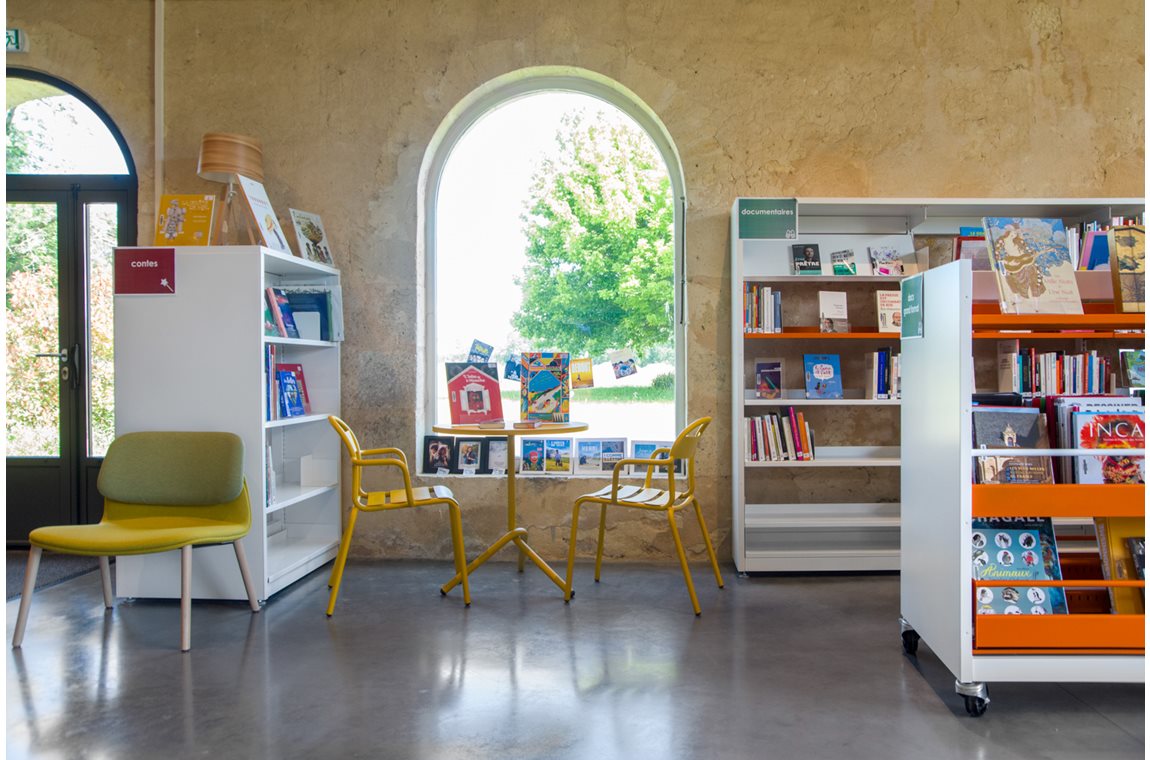 BDP de Gironde, relais de Vertheuil (Nodris), France - Bibliothèque municipale et BDP