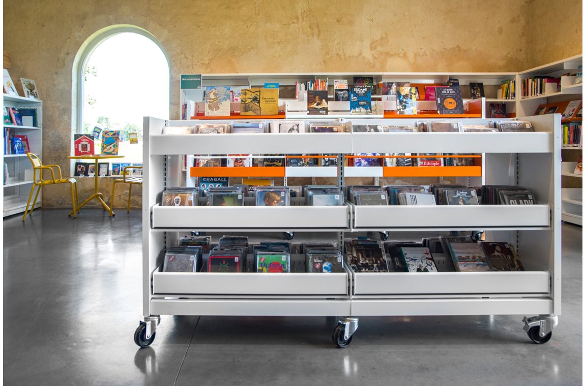 BDP de Gironde, relais de Vertheuil (Nodris), France - Bibliothèque municipale et BDP