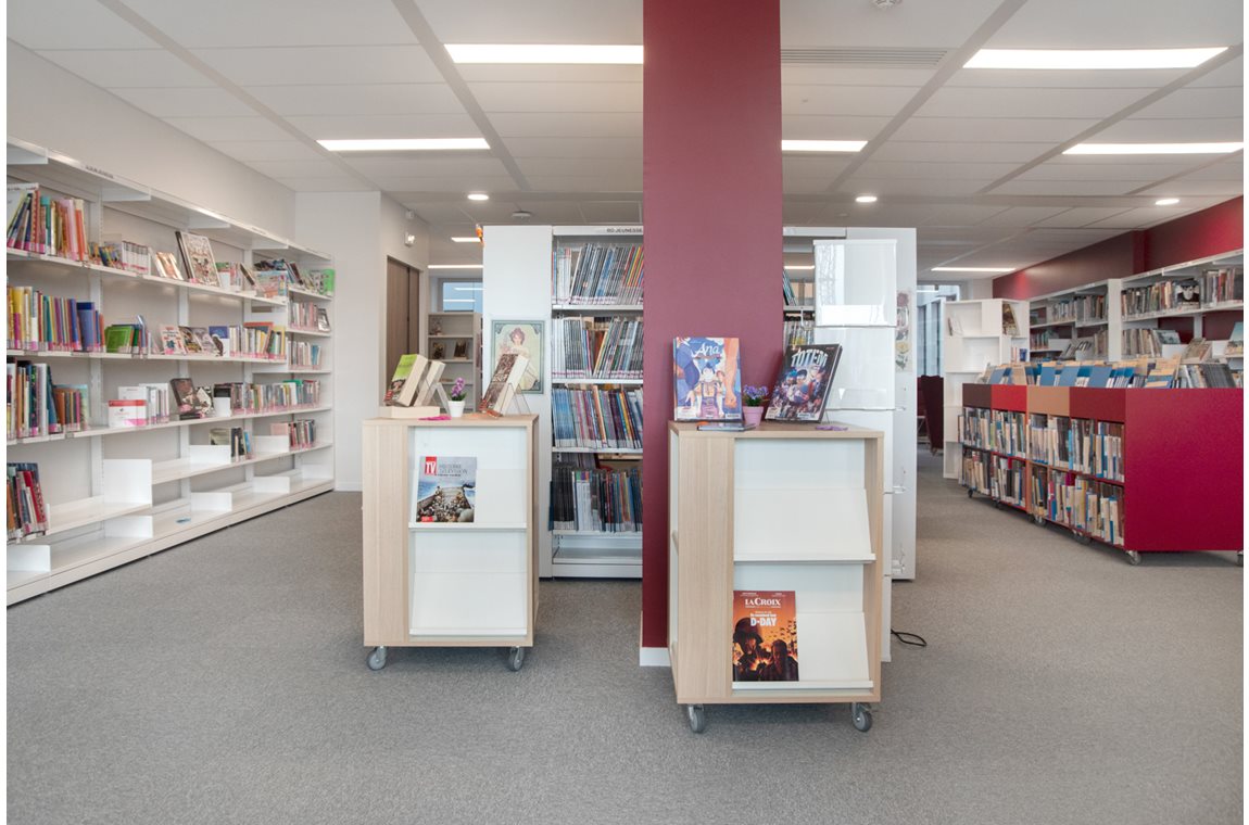 Caisse des dépôts, Bordeaux, France - Company library