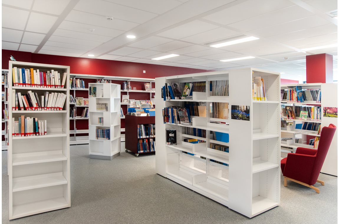 Caisse des dépôts, Bordeaux, France - Company library