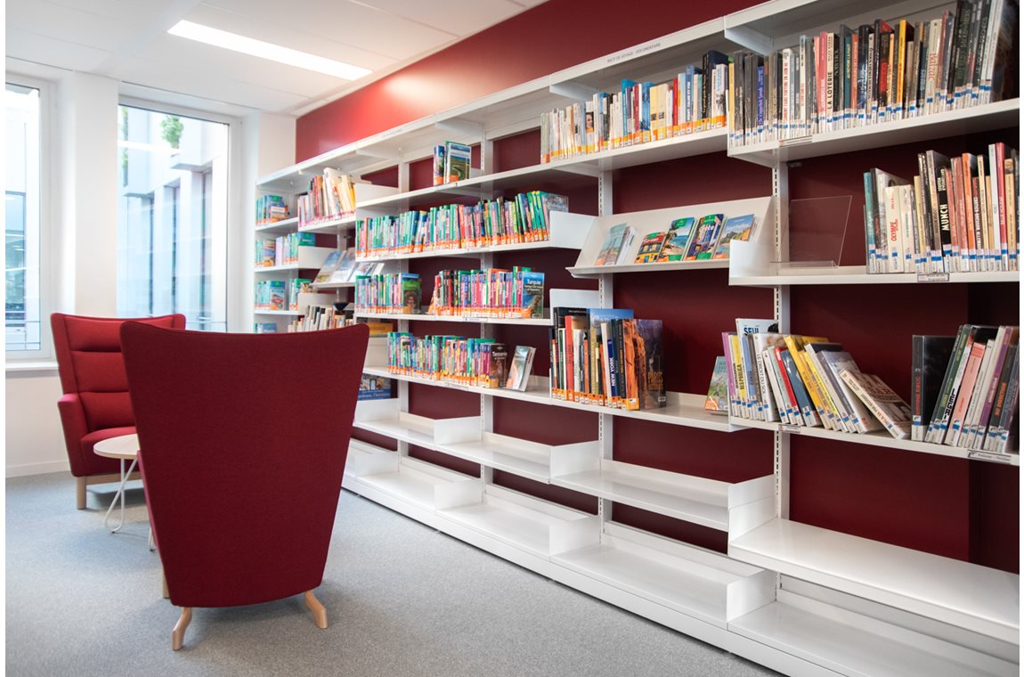 Caisse des dépôts, Bordeaux, France - Company library