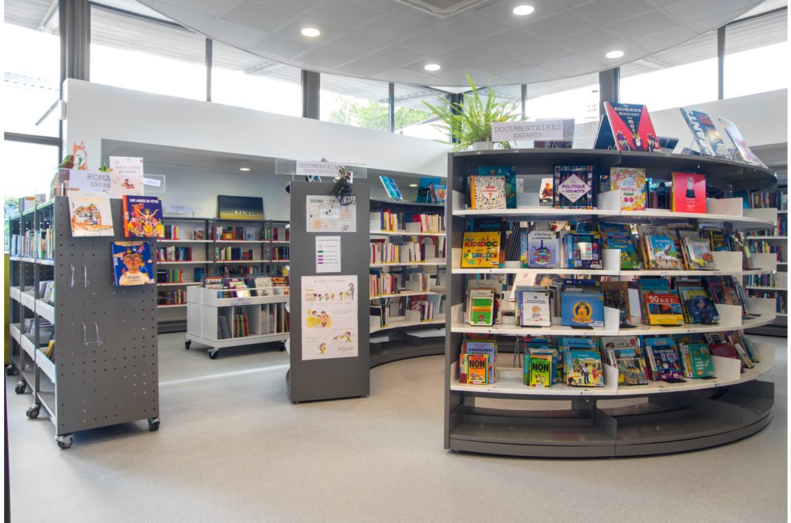 Openbare Bibliotheek Sallebœuf, Frankrijk - Openbare bibliotheek