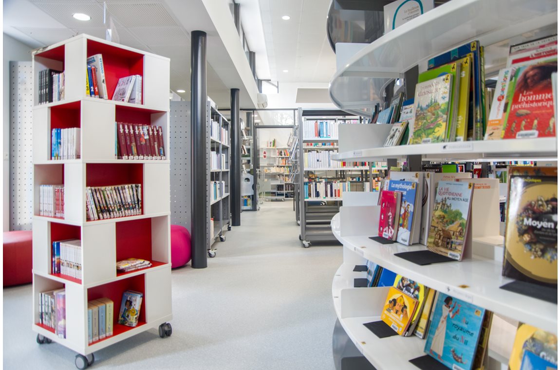 Openbare Bibliotheek Sallebœuf, Frankrijk - Openbare bibliotheek