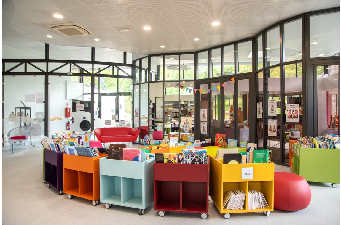 Openbare Bibliotheek Sallebœuf, Frankrijk - Openbare bibliotheek