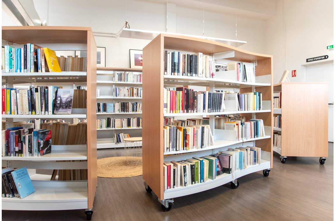 Dardilly Public Library, France - Public library