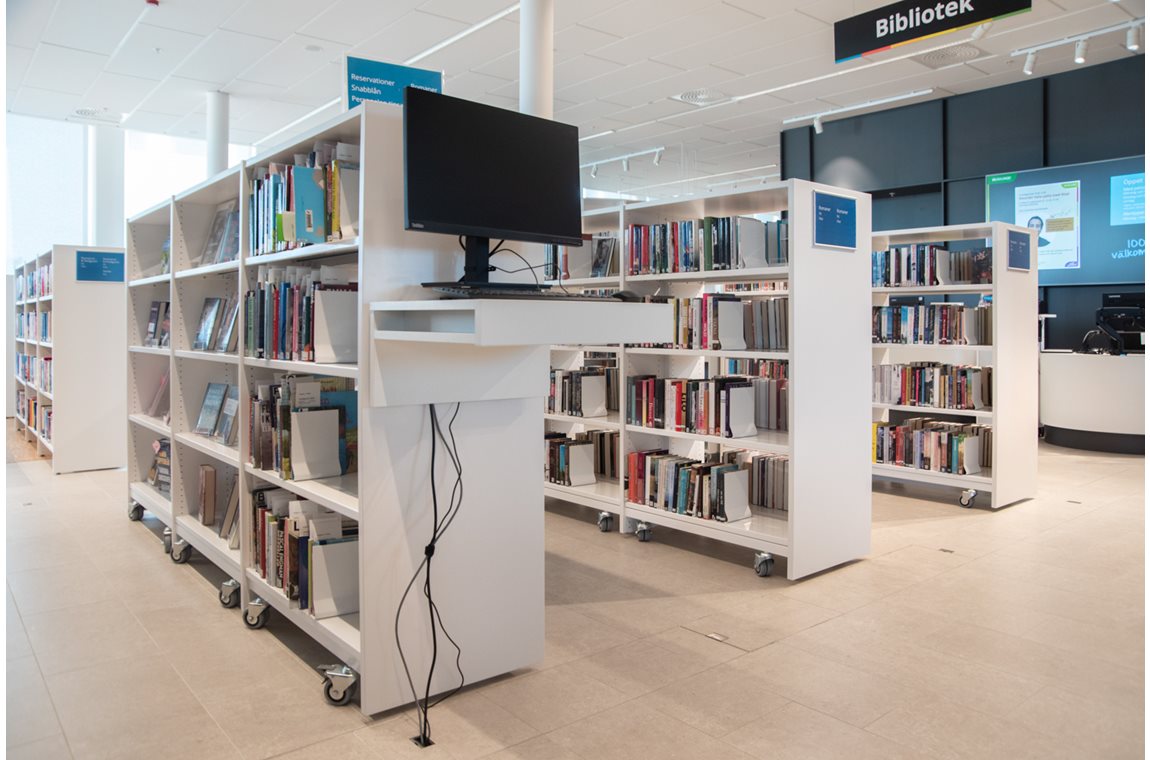 Bibliothéque municipale de Kävlinge, Suède - Bibliothèque municipale et BDP