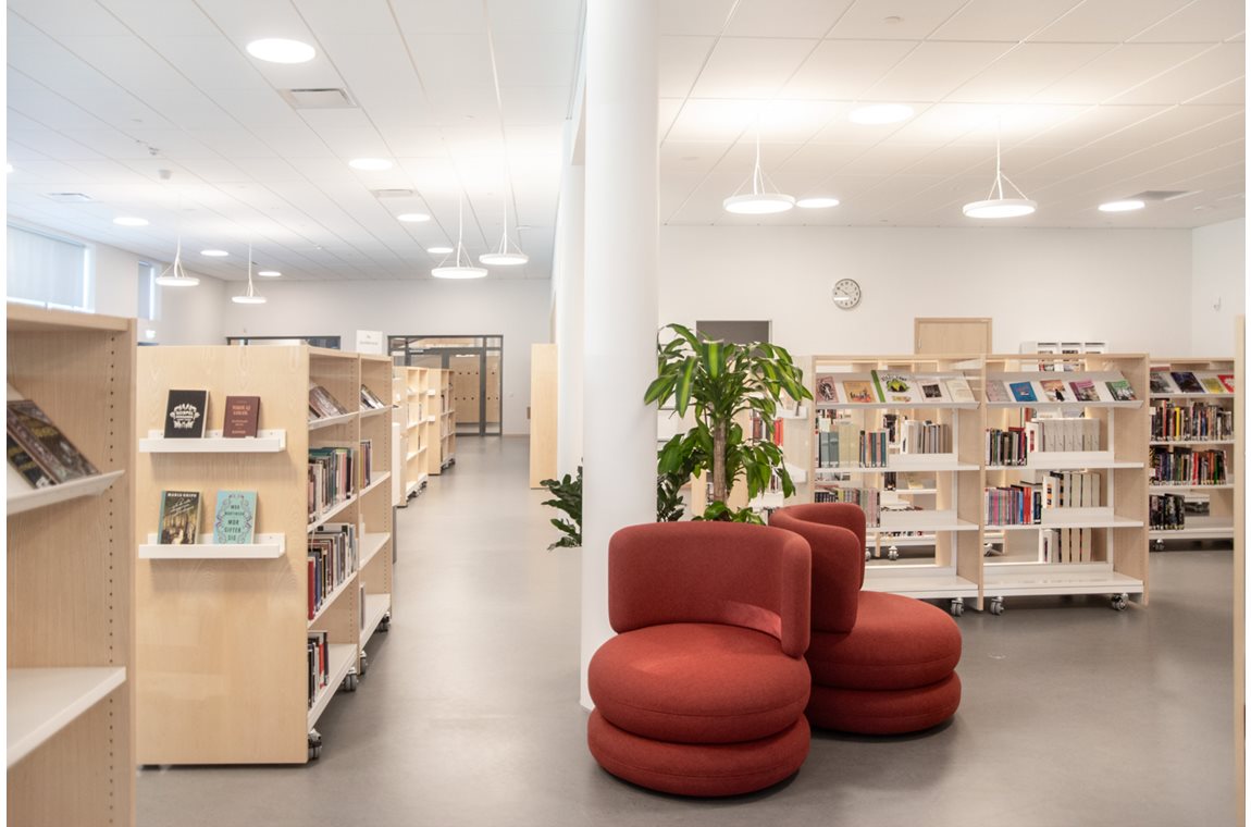 Hedda-Andersson-Gymnasium, Lund, Schweden - Schulbibliothek
