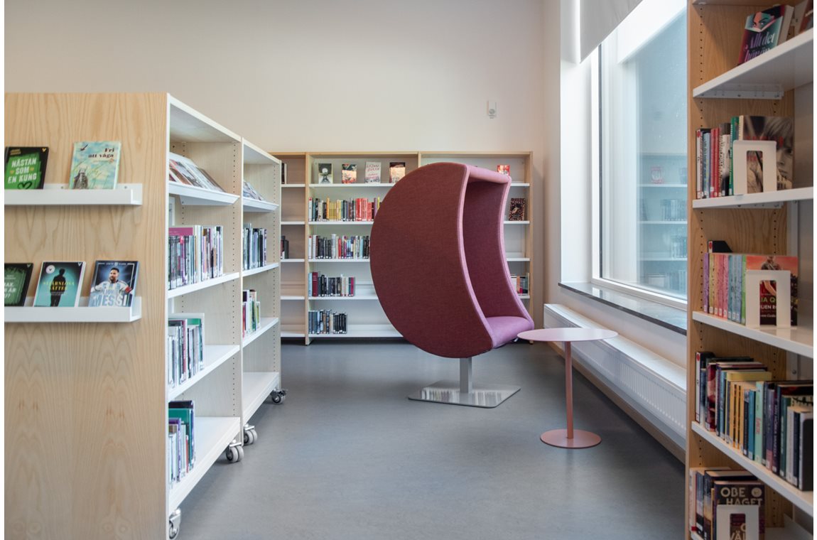 Hedda-Andersson-Gymnasium, Lund, Schweden - Schulbibliothek