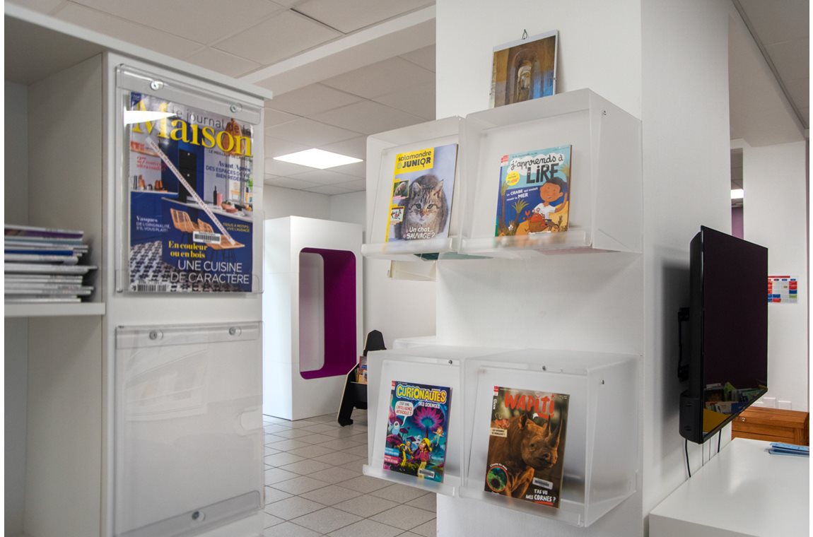 Öffentliche Bibliothek Savigneux, Frankreich - Öffentliche Bibliothek