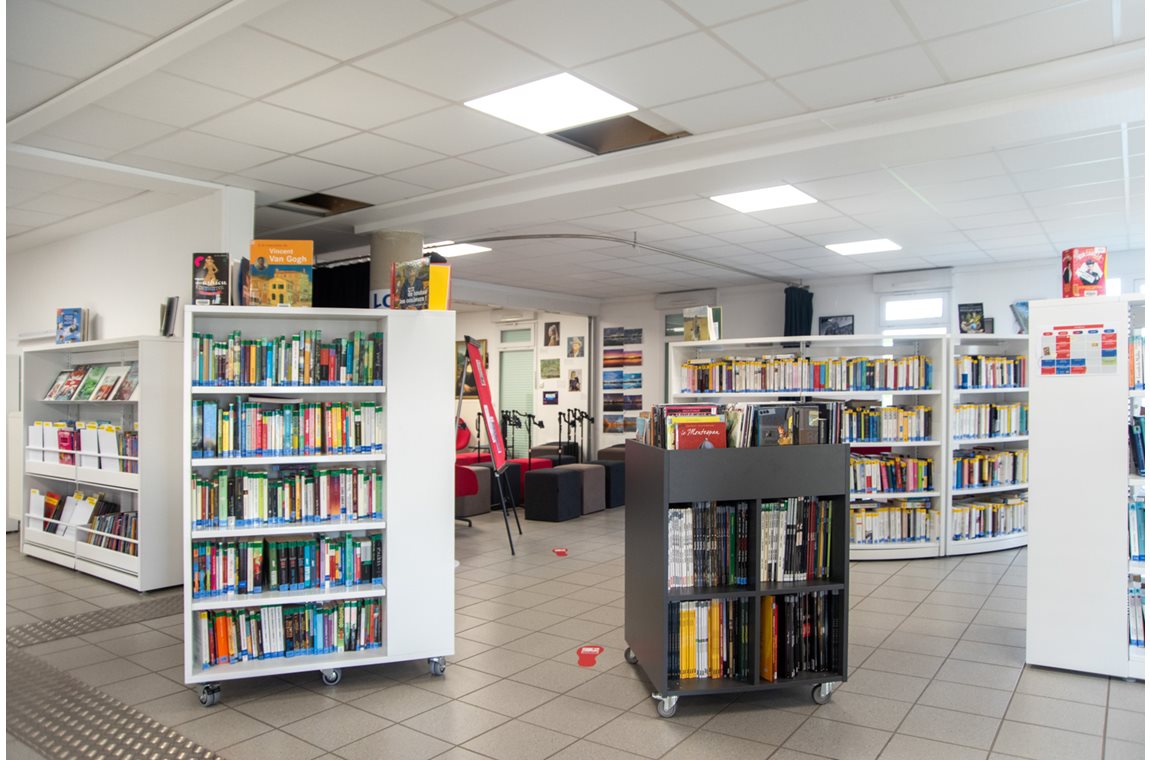 Öffentliche Bibliothek Savigneux, Frankreich - Öffentliche Bibliothek